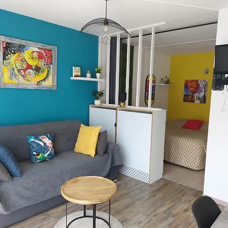 2 Personnes, Superbe Vue Montagne, Exposé Sud, Résidence Très Calme, Parking Luz-Saint-Sauveur