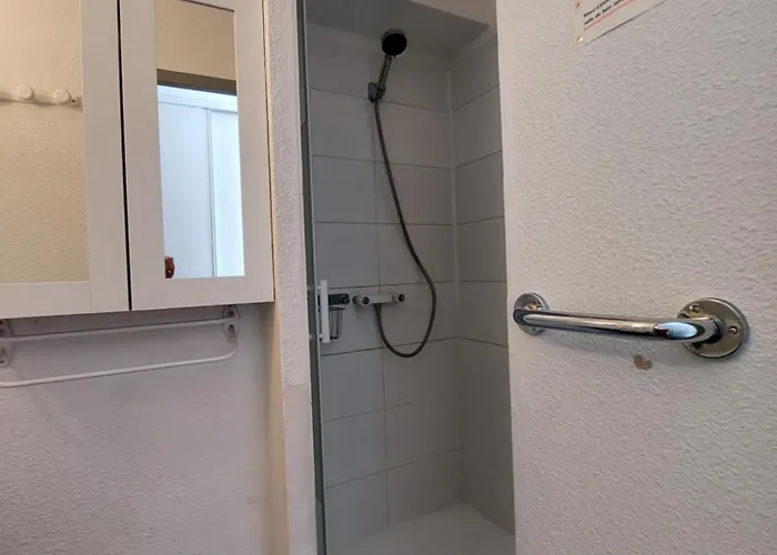 2 Personnes, Superbe Vue Montagne, Exposé Sud, Résidence Très Calme, Parking Appartement *