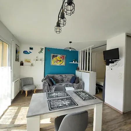 2pers, Superbe Vue Montagne, Expose Sud, Tres Calme, Parking, 5mns A Pied Du Centre Apartmán Luz-Saint-Sauveur