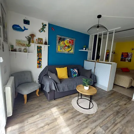 Appartement 2 Personnes, Superbe Vue Montagne, Exposé Sud, Résidence Très Calme, Parking *